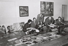 Jury du World Press Photo au musée d’Art de La Haye en 1962 - © Ben van Meerendonk